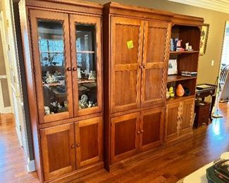 3 piece tv cabinet.  Can be separated.  Very good condition.  