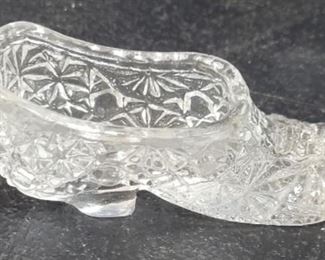 11 - Small crystal glass shoe
