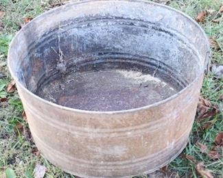 44x - Metal Wash Tub/Bucket - 22 x 12
