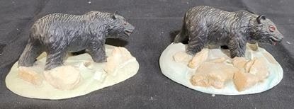 330 - 2 Bear figurines

