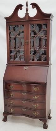 1680 - Chippendale bubble glass bookcase top secretary with key 79 x 30.5 x 16
