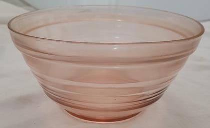 3016 - Pink Depression bowl 4 x 7.5
