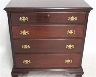 6042 - Biggs mahogany 4 drawer chest, bracket feet 36 x 34 x 22
