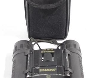 6069x - Simmons binoculars in case 10 x 25
