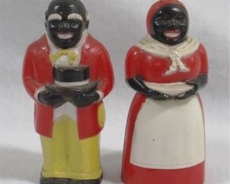 6077x - Vintage plastic Aunt Jemima & Uncle Mo shakers 4" tall
