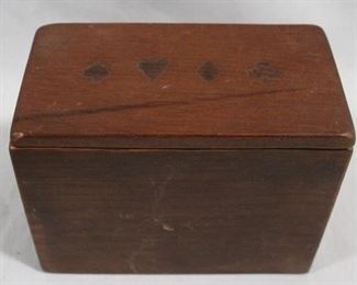 6097 - Vintage wood playing cards storage box 4.5 x 3.5 x 4.5
