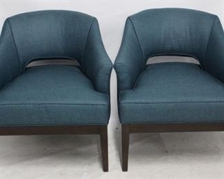 6118 - Pair upholstered armchairs 33 x 28.5 x 31
