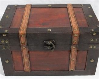6158 - Wood storage box - 8.5 x 13.5 x 8
