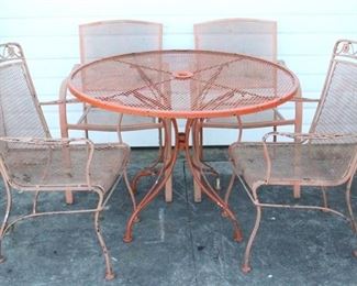 6183 - Metal 5 piece outdoor patio set table 29 x 42 chairs (2 of each style) 36 x 33 x 17
