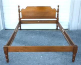 6214 - Vintage mahogany full size bed frame 37 x 58 x 80
