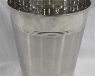 6402 - Metal bucket - 10 x 10.5

