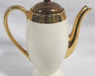 6512 - Ramsey's overlay teapot - 9.5"
