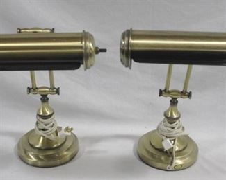 6524 - Pair brass desk lamps - 15 x 10
