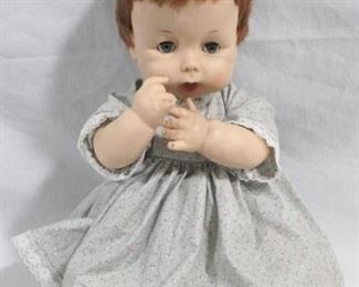 6530 - Vintage 15" doll
