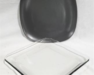 6574 - 2 Serving Platters, 1 glass & 1 Ceramic Black - 13.5 x 13.5 Glass - 12 x 12 (very small chip)
