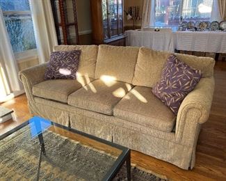 The Owners Select Company Sofa (pr)