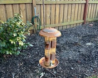 Outdoor copper bird feeder