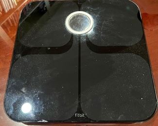 Fitbit Aria - Digital Smart Scale - FB201B