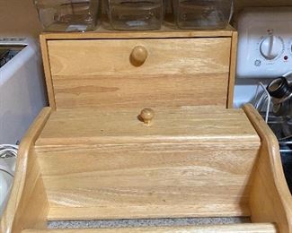 Wood kitchen fixtures