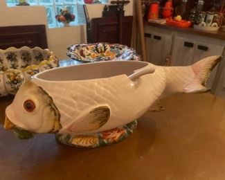 Vintage Italian majolica fish tureen 