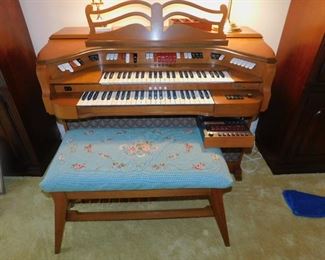 Baldwin Organasonic Organ And Bench