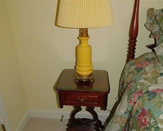 Davis Cabinet Co Lillian Russell Collection Night Stand & Vintage Lamp