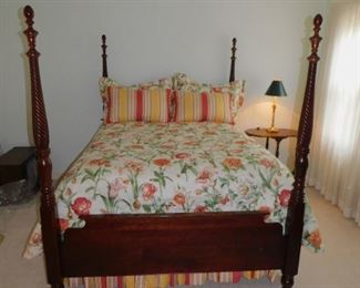 Vintage Mahogany Queen Poster Bed
