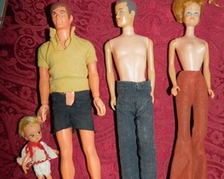VINTAGE KEN DOLLS & BARBIE