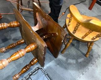 ESTATE of VALUE - Appraisals, Estate Sales & Consignment Sales, 1812 Winter St., Superior, Wi. Open every Friday noon to 6 pm & Saturday 9 am to 3 pm and by appointment. 715-718-8000