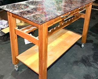 ESTATE of VALUE - Appraisals, Estate Sales & Consignment Sales, 1812 Winter St., Superior, Wi. Open every Friday noon to 6 pm & Saturday 9 am to 3 pm and by appointment. 715-718-8000