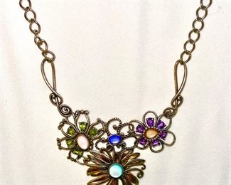 ESTATE of VALUE - Appraisals, Estate Sales & Consignment Sales, 1812 Winter St., Superior, Wi. Open every Friday noon to 6 pm & Saturday 9 am to 3 pm and by appointment. 715-718-8000