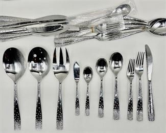 38 Pieces Nambe Dazzle Flatware, Some New, Others Barely Used
Lot #: 24
