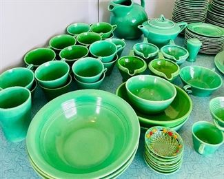 10_____NOW $320 was $400 
Harlequin Light Green - 106 pieces&nbsp;