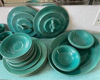 8_____NOW $400 was  $500 
Harlequin Spruce Green - 46 pieces&nbsp;