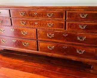_____NOW $375 was $495 
Henredon dresser 10 drawers burl walnut 70L x20Wx 34 1/2T