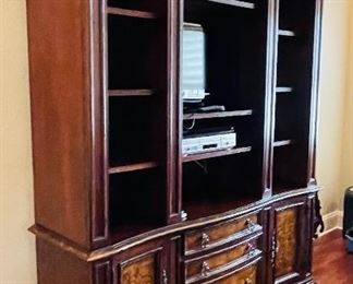 _____NOW 25% OFF so $750 instead $1,000  
&nbsp;Bookcase / cabinet by Hooker 
76Wx 22Dx 92T
