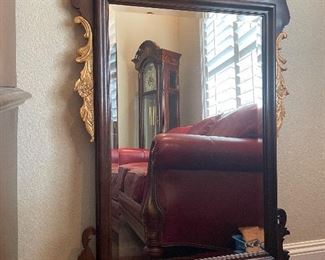 _____$350 FIRM
Chippendalle style Mirror 33x52