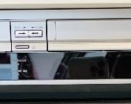 _____$30 FIRM 
Sony VHS / DVD&nbsp;