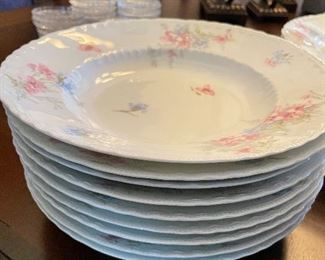 $275 Theodore Haviland Limoges France dining set. 12 dinner plate, 10 dessert or salad plates, 6 scallop saucers, 5 smooth saucers, 2 cups, 9 large soup bowls, 2 tea cups, 1 server, 1 large platter, 1 small platter, 7 salt, 1 butter, 1 creamer.