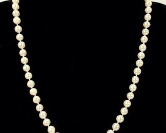 Fine 14K Gold Clasp Pearl Knotted 18" Necklace