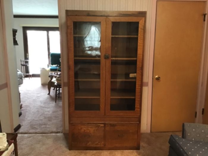 Great oak cabinet fr General Store