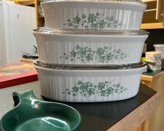 CALLAWAY IVY CORNING WARE