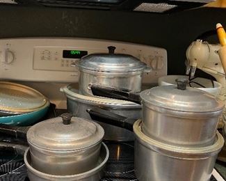 VINTAGE MIRACLE MAID COOKWARE 