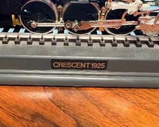 VINTAGE 1925 CRESCENT 1396 LOCOMOTIVETRAIN NOVELTY PHONE