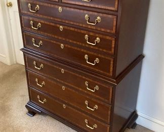 Councill Craftsmen chest of drawers