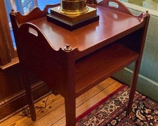 Southampton Mahogany table