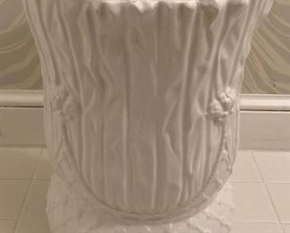 Italian porcelain foot stool