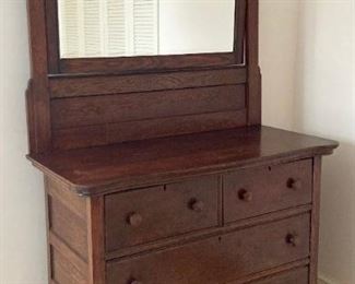 Antique wash stand with mirror