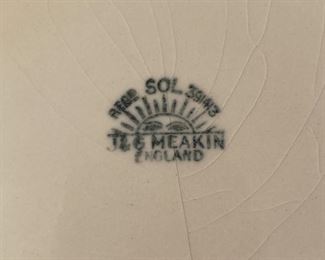 Vintage pitcher and wash bowl set