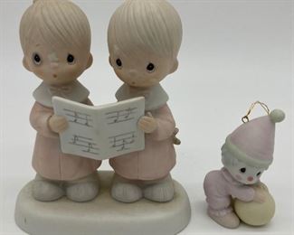 Vintage Precious Moments "Peace on Earth" figures; vintage porcelain ornament